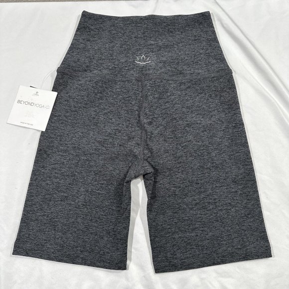 NWT $70 Beyond Yoga [ Small ] Spacedye High Waisted 7" Biker Short Charcoal 5694 - Picture 6 of 11